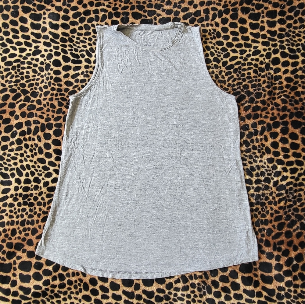 48. Tank top